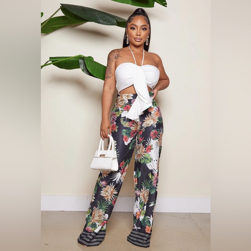 *NWT* floral jumpsuit